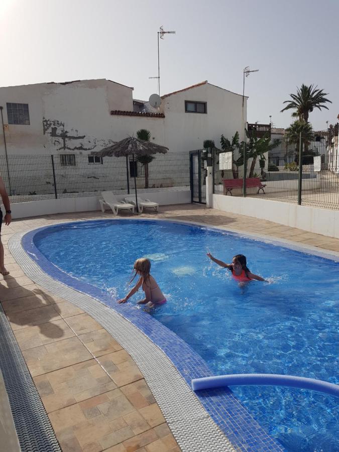 Apartamento Junto A La Piscina Arona  Exterior foto